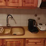 Pantheo بيت للعطل Stoúpa