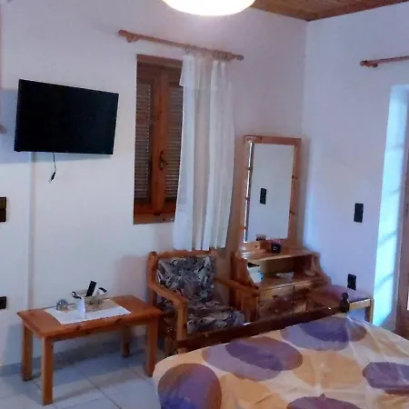 Holiday home Pantheo