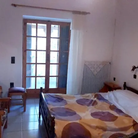 Holiday home Pantheo