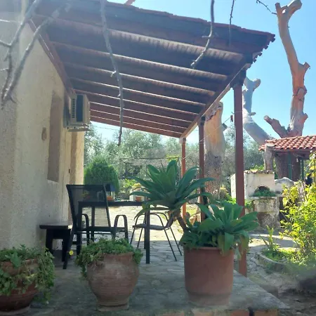 Casa de Férias Pantheo Stoúpa